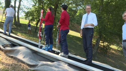 Sergio Bolzonello (Vicepresidente Regione FVG e assessore Attività produttive, Turismo e Cooperazione) in visita all'impianto sportivo di Aurisina - Aurisina 15/06/2017