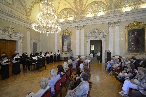 Il Coro Interreligioso, diretto da Fabio Nossal - Trieste 21/06/2017