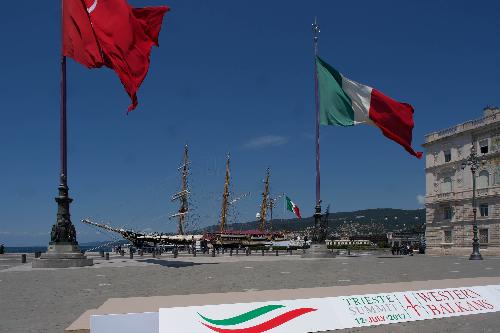 Piazza Unità d'Italia allestita per il Western Balkans Summit - Trieste 12/07/2017