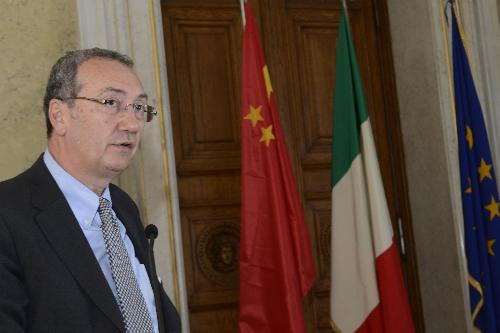 Sergio Bolzonello (Vicepresidente Regione FVG e assessore Attività produttive, Turismo e Cooperazione) alla presentazione del Rapporto annuale "Cina 2017. Scenari e prospettive per le imprese" - Trieste 17/07/2017