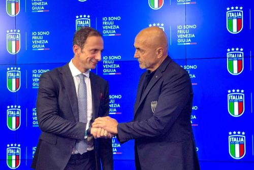 Il governatore del Friuli Venezia Giulia Massimiliano Fedriga insieme al commissario tecnico della Nazionale Luciano Spalletti.