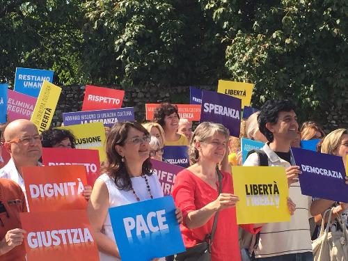 Loredana Panariti (Assessore regionale Lavoro, Formazione, Istruzione, Pari Opportunità, Politiche giovanili, Ricerca e Università) al corso di formazione "Per il bene della società" - Zugliano 08/09/2017