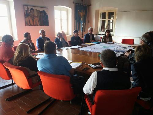 Mariagrazia Santoro (Assessore regionale Infrastrutture e Territorio) all'incontro con i soggetti interessati al progetto di variante per la realizzazione del bypass viario esterno all'abitato di Aquileia - Aquileia 13/09/2017