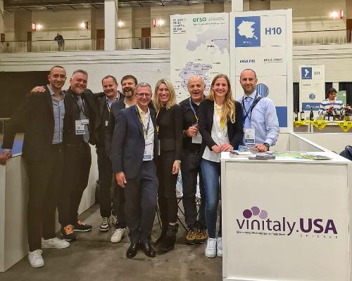 L'assessore regionale alle Risorse agroalimentari, forestali e ittiche, Stefano Zannier, alla prima edizione di Vinitaly all'estero, "Vinitaly Usa".