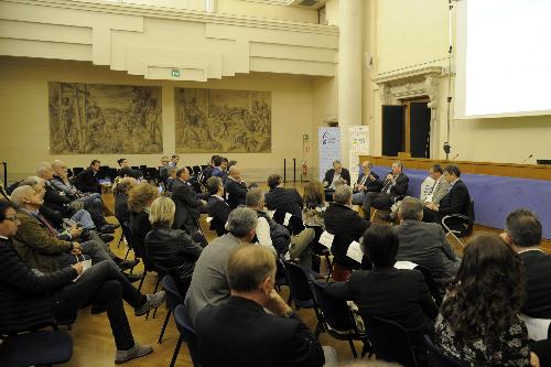 Sergio Bolzonello (Vicepresidente Regione FVG e assessore Attività produttive, Turismo e Cooperazione) interviene alla celebrazione dei 50 anni di Legacoop FVG - Udine 20/10/2017 (Foto Luca d’Agostino) 