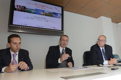 Sergio Bolzonello (Vicepresidente Regione FVG e assessore Attività produttive, Turismo e Cooperazione) alla presentazione dei dati gennaio-settembre 2017 dell'andamento turistico regionale - Udine 26/10/2017