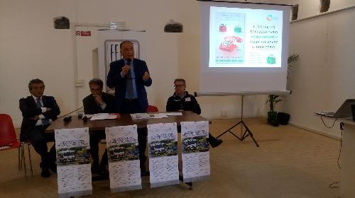 Francesco Martines (Sindaco Palmanova), Cristiano Degano (Presidente ordine giornalisti FVG), Giuseppe Napoli (Presidente Federsanità ANCI) e Vittorio Antonaglia (Direttore centrale unica emergenza) all'incontro sull'attività del numero unico dell'emergenza (NUE) - Palmanova 27/10/2017