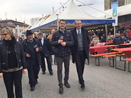 Sergio Bolzonello (Vicepresidente Regione FVG e assessore Attività produttive, Turismo e Cooperazione) all’inaugurazione della festa “L’oca e il vin novello” - Lavariano 11/11/2017 