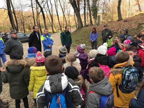 Cristiano Shaurli (Assessore regionale Risorse agricole e forestali) alla Festa dell'Albero organizzata dal Corpo Forestale Regionale (CFR) - Bosco Romagno 21/11/2017