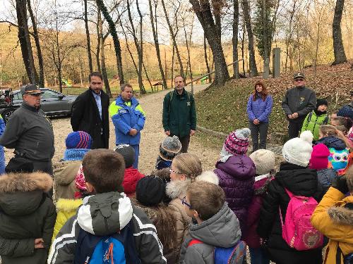 Cristiano Shaurli (Assessore regionale Risorse agricole e forestali) alla Festa dell'Albero organizzata dal Corpo Forestale Regionale (CFR) - Bosco Romagno 21/11/2017