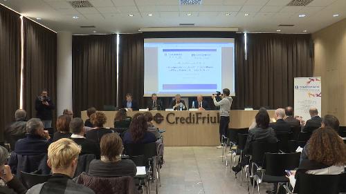 Luca Fontana (Presidente Federsolidarietà Confcooperative FVG), Sergio Bolzonello (Vicepresidente Regione FVG e assessore Attività produttive, Turismo e Cooperazione), Giuseppe Graffi Brunoro (Presidente Confcooperative FVG) e Giuseppe Guerini (Presidente Federsolidarietà Confcooperative) all'assemblea regionale di Federsolidarietà FVG - Udine 22/11/2017