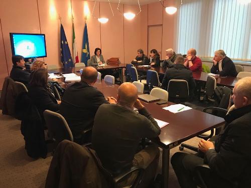 Sara Vito (Assessore regionale Ambiente ed Energia) alla riunione con i soggetti interessati alla costituzione del Contratto di fiume sullo Judrio - Gorizia 29/11/2017