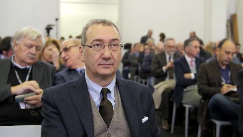 Sergio Bolzonello (Vicepresidente Regione FVG e assessore Attività produttive, Turismo e Cooperazione) all'inaugurazione della prima edizione di Rive - Pordenone 12/12/2017 (Foto Pordenone Fiere)