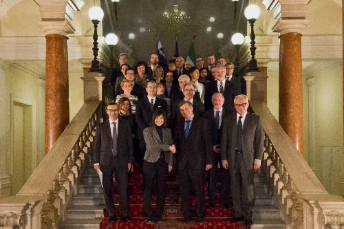 Partecipanti all'incontro bilaterale svoltosi nel Palazzo della Regione, in occasione della prima sessione plenaria del Comitato Congiunto Friuli Venezia Giulia/Slovenia - Trieste 19/01/2018 