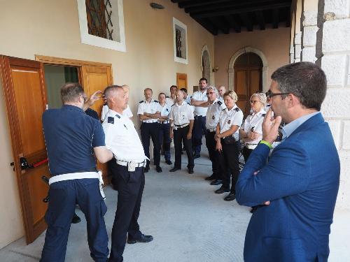 Pierpaolo Roberti  (Assessore regionale Autonomie locali, Sicurezza e Politiche comunitarie) assiste al corso di addestramento sulle tecniche e gli strumenti operativi per gli agenti della Polizia locale - Aiello del Friuli 05/06/2018