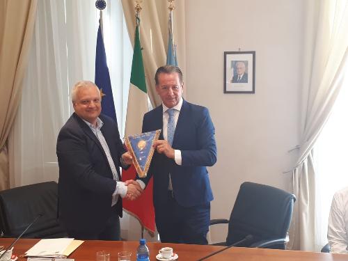 L'assessore Scoccimarro e il presidente della Federazione italiana Baseball e Softball, Andrea Marcon