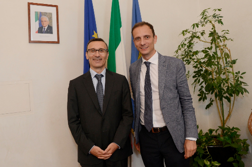 Il governatore del Friuli Venezia Giulia Massimiliano Fedriga con l'ambasciatore italiano a Lubiana Paolo Trichilo.