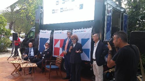 Gli assessori Bini e Gibelli alla presentazione della 50. edizione della Barcolana