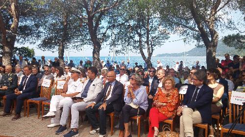 Folto pubblico alla presentazione della 50. edizione della Barcolana