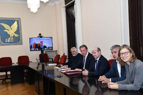 L'assessore Scoccimarro alla firma del protocollo d'intesa per la fase 2 del progetto Recap
