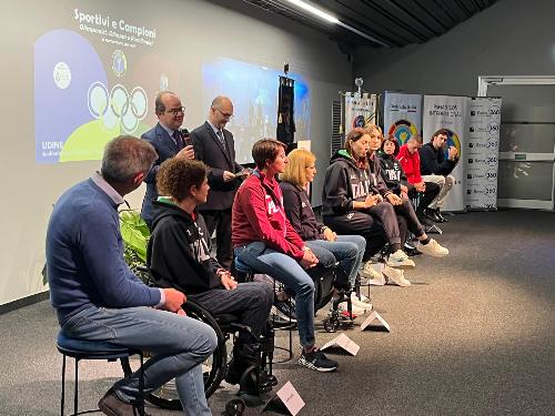 Il vicegovernatore del Friuli Venezia Giulia con delega a Cultura e Sport Mario Anzil, durante l'incontro con gli atleti del Friuli Venezia Giulia che hanno partecipato alle Olimpiadi e Paralimpiadi di Parigi 2024