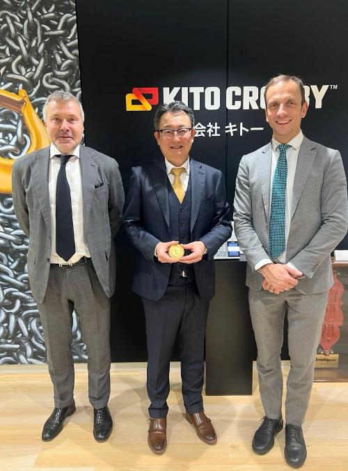 Il governatore Fedriga e l'assessore Bini con il presidente di Kito Crosby, Yoshio Kito