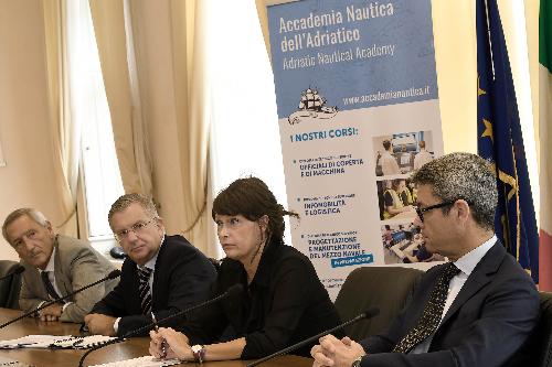 Alessia Rosolen (Assessore regionale Lavoro, Formazione, Istruzione, Ricerca, Università e Famiglia) alla presentazione del Bando di ammissione all'Accademia nautica - Trieste 03/09/2018