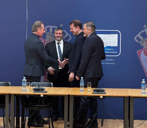 L'assessore Scoccimarro e il presidente di Finest Minon al termine dell'incontro con i rappresentanti del ministero delle Finanze serbo e di Confindustria Serbia