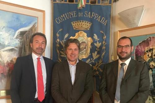 L’assessore regionale al Turismo, Sergio Emidio Bini, con il direttore generale di PromoturismoFvg, Lucio Gomiero, e il sindaco di Sappada, Manuel Piller Hoffer
