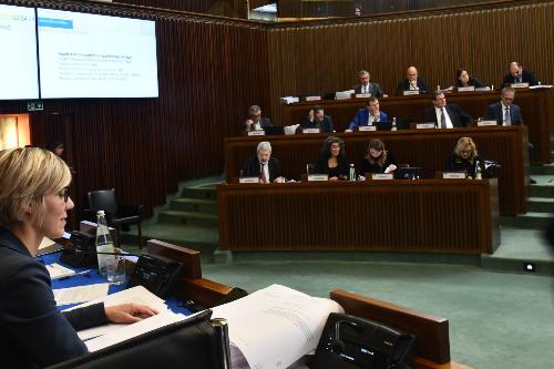 L'assessore regionale alle Finanze Barbara Zilli in Aula per la Stabilità