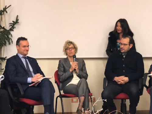 Da sninistra nella foto Matteo Di Giusto presidente dei Giovani Imprenditori di Confindustria Venezia Giulia, Barbara Zilli assessore regionale Finanze e Patrimonio e Manuel Piller Hoffer sindaco di Sappada, durante la presentazione dell'iniziativa "Il nostro futuro mette radici"