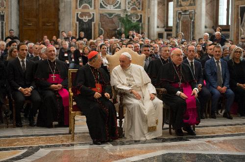 Un momento dell’udienza del Santo Padre tenutasi questa mattina nella sala Clementina della Santa sede, alla quale hanno partecipato il governatore della Regione, Massimiliano Fedriga, e degli assessori Barbara Zilli, Sergio Bini, Sebastiano Callari, Graziano Pizzimenti, Pierpaolo Roberti, Fabio Scoccimarro e Stefano Zannier.