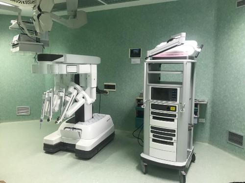 Il robot chirurgico consegnato questa mattina all'Ospedale Santa Maria degli Angeli di Pordenone