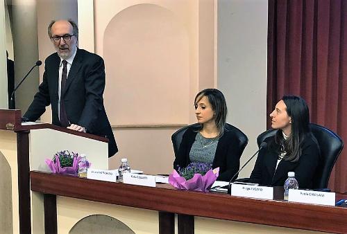 Il vicepresidente della Regione Riccardo Riccardi a Pordenone interviene al convegno "Fibromialgia, l'approccio terapeutico multidisciplinare"