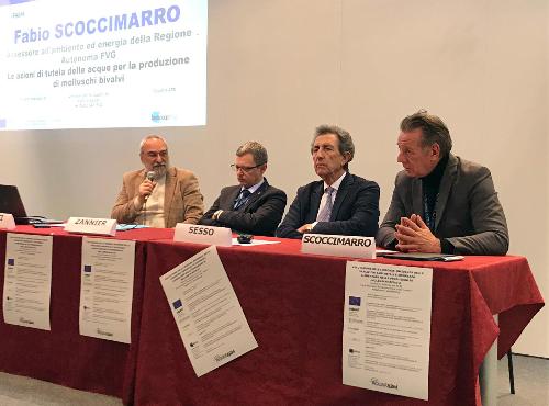 L'assessore regionale all'Ambiente Fabio Scoccimarro interviene al convegno nell'ambito della fiera Aquafarm
