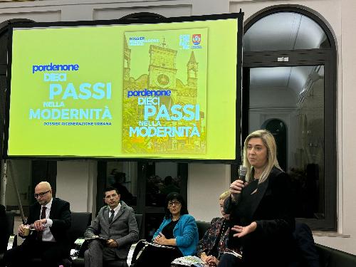 L'intervento dell'assessore Amirante al convegno tenutosi a Pordenone