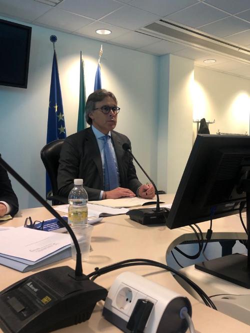 L'intervento dell'assessore alle Attività produttive del Friuli Venezia Giulia, Sergio Emidio Bini, oggi, durante il secondo incontro con le categorie economiche, nella sede della Regione a Udine. 