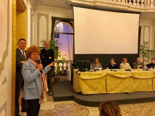 L'assessore regionale alla Cultura Tiziana Gibelli interviene alla presentazione del volume "Il design dei Castiglioni", svoltasi a Pordenone a Palazzo Montereale Mantica