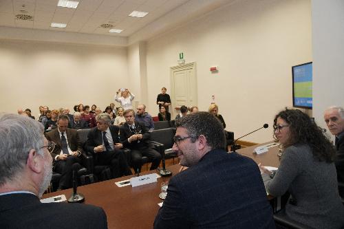 L'assessore Roberti alla presentazione della piattoforma web di Esof2020