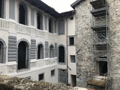 Il primo lotto dei lavori per la ricostruzione del Castello di Colloredo di Monte Albano in fase di ultimazione - Colloredo di Monte Albano (Ud), 20 maggio 2019