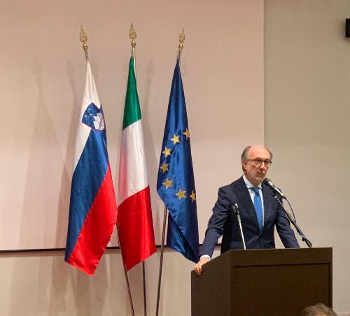 Il vicegovernatore del Friuli Venezia Giulia Riccardo Riccardi interviene alle celebrazioni del 99° anniversario dell'incendio del Narodni Dom a Trieste