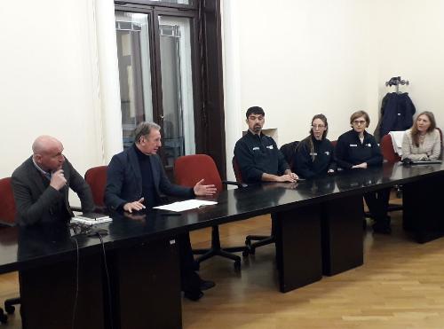 L’assessore alla Difesa dell’Ambiente Fabio Scoccimarro alla presentazione della campagna di registrazione del clima acustico subacqueo nel Golfo di Trieste realizzata da Arpa.