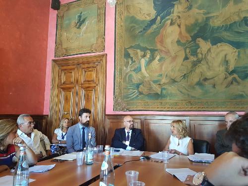 L'assessore regionale al Patrimonio, demanio, affari generali e sistemi informativi, Sebastiano Callari, durante la riunione della Commissione agenda digitale.
