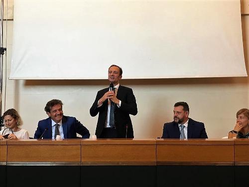 Il governatore del Fvg, Massimiliano Fedriga, all'assemblea congressuale di Anci Fvg.