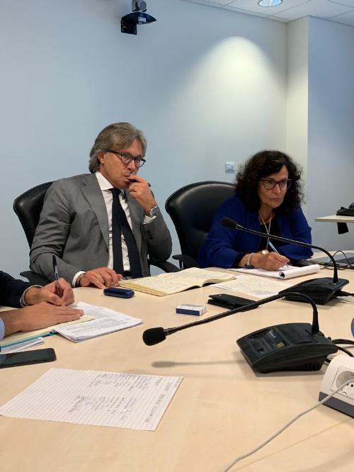 L'assessore regionale alle Attività produttive Sergio Emidio Bini  all'incontro con i rappresentanti delle categorie economiche.