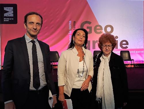 Il governatore Fedriga con il sindaco Cisint e l'assessore regionale alla Cultura Tiziana Gibelli all'inaugurazione del festival letterario "Geografie" a Monfalcone