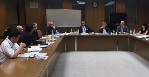 L'assessore Fvg alle Finanze Barbara Zilli e il direttore generale di PromoturismoFvg Lucio Gomiero durante un incontro