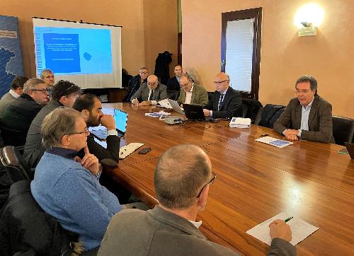 L'assessore regionale Pizzimenti all'incontro sul Tpl in sede della Regione a Pordenone