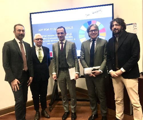 Il governatore del Friuli Venezia Giulia Massimiliano Fedriga alla presentazione a Trieste del progetto 'Art for global goals' con l'assessore alle Attività produttive Sergio Emidio Bini, il direttore di PromoTurismoFvg Lucio Gomiero, il project manager Alessandro Gaetano e il curatore Demetrio Paparoni