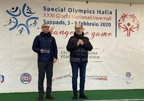 Il vicegovernatore della Regione, Riccardo Riccardi, alla partenza della Torch Run.